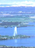 �I�[�X�g�����A���E�i�V���i����w