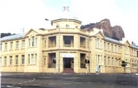 �o���A�E���[�t�E�C���X�e�B�e���[�g�E�I�u�E�e�[�t