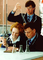 �����Z�X�g���E�`���[�`�E�O���}�[�E�X�N�[��