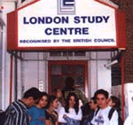 �����h���E�X�^�f�B�[�E�Z���^�[