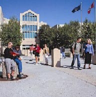 ランゲージ・インスティテュート マウント・ロイヤル・カレッジ