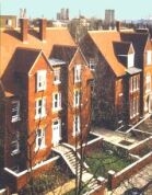 �l�[�U�[�z�[���E�C���^�[�i�V���i���E�J���b�W