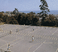 �g���j�e�B�[�X�N�[��