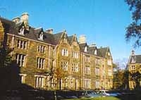 グラスゴー大学